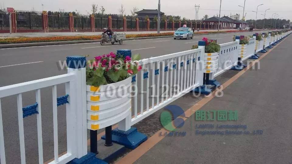 道路花箱 道路花箱